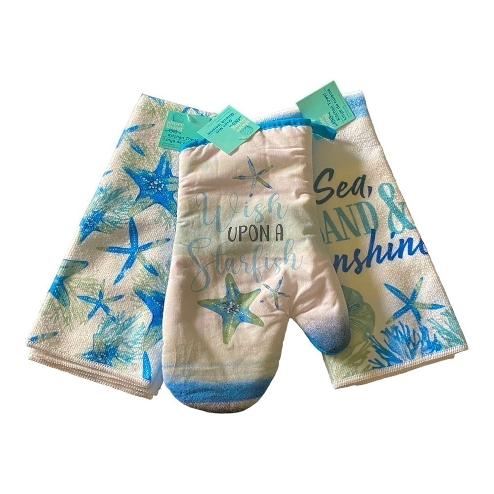 NWT-SHORE THING-KITCHEN TOERLS AND OVEN MITT